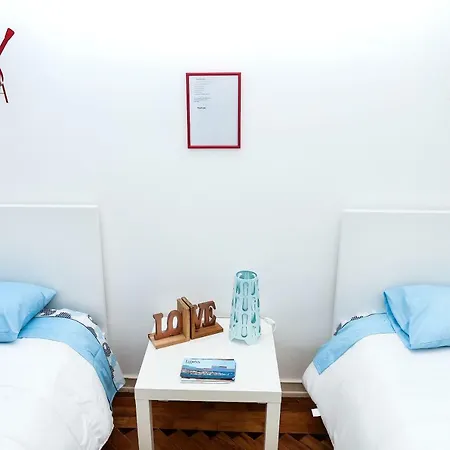 Lisbonrooms4u (adults Only) ליסבון