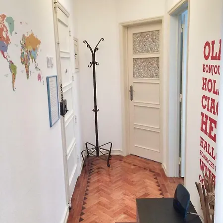 Lisbonrooms4u (adults Only) ליסבון